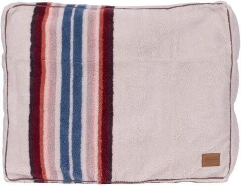 Pendleton Berber Napper Dog Bed - Wyeth Trail Oxford ، XL in Kuwait