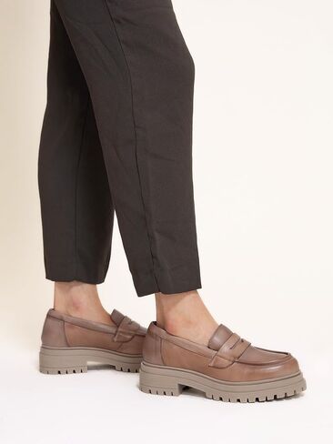 Miz Mooz Legend Loafer Bordeaux in Saudi Arabia