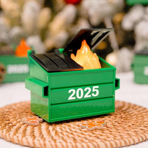2024 Dumpster Fire Ornament LED، زخرفة Dumpster مع 3 أوضاع إضاءة، هدية حريق لهب وامضة، زينة عيد الميلاد المضحكة 2024، ديكور مكتب عيد الميلاد (حزمة 1) in Saudi Arabia