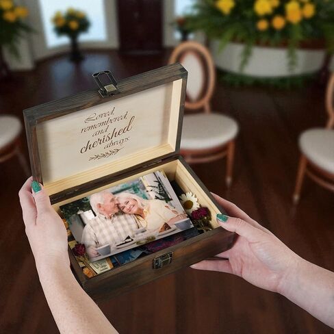 صندوق ذاكرة الزفاف المحفور - صندوق تذكار خشبي للعروس والعريس ، وعود الزواج ، أو الذكرى الأولى - الحجم المتوسط ​​- الجوز المظلم - 8.5 × 6 × 3 في in Kuwait