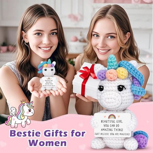 هدايا Crochet Unicorn مضحكة للنساء معلمات مدرب ، معلم ، صغير المصنوع يدويًا ، ديكور ديكور مع بطاقة رائعة ، عيد ميلاد لطيف التقاعد فيل أبيض تبادل عيد الميلاد. in Saudi Arabia