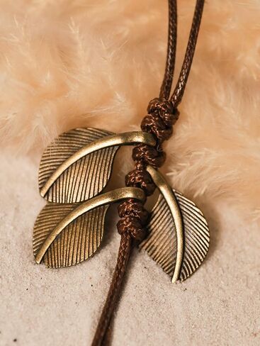 Minachi Hippie Bohemian Vintage Antique Leaf Red Green Beads Necklace ، Boho Jewelry Gift for Women in Kuwait