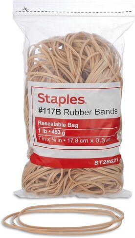 Staples Rubber Bands ، #33 حجم النطاق ، سمك 1 مم ، حقيبة تخزين قابلة للاستيلاء ، 700 حزمة ، بيج in Kuwait