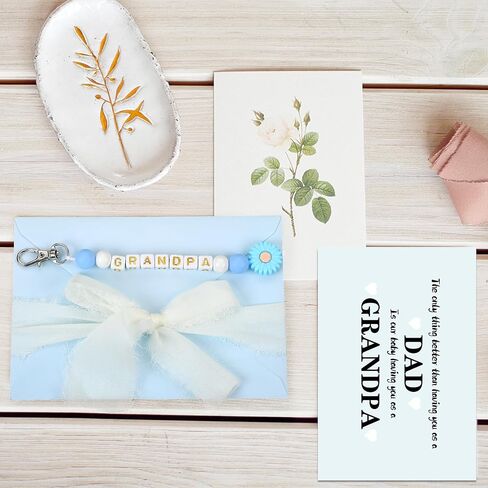1 Kit New Auntie Gifts Promoted To Aunt Gift Pregnancy Announcement Gifts for Friends Announcement to future auntie Keychain in Kuwait