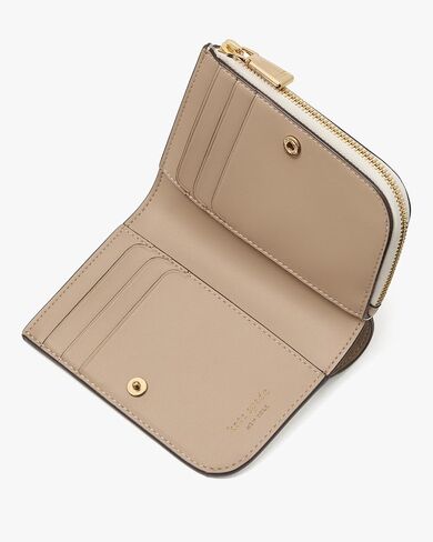 Kate Spade New York Devin Spring Pansies منقسم Saffiano Leath in Kuwait