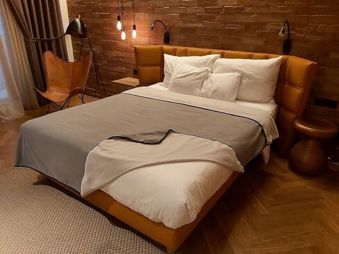 بطانية مقاومة للماء كبيرة - لا توجد فوضى ناعمة ومريحة لبطانية مقاومة للماء ضد الحوادث ، وتسرب وإثبات وصمة عار من السهل تنظيف غطاء البطانية ، والرمادي القابل للعكس 80 "x90" in Kuwait