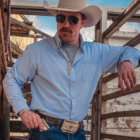 Montana Silversmiths Classic Western two-bucle مع Longhorn in Saudi Arabia