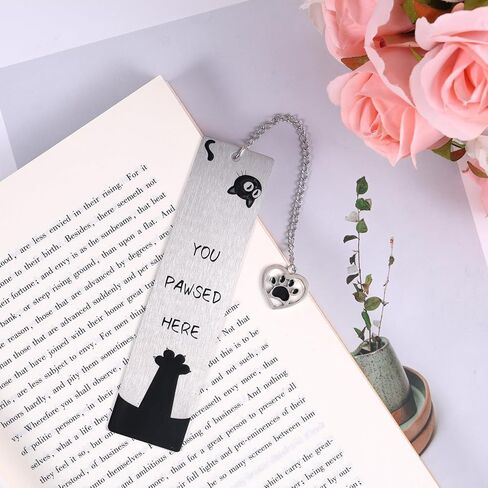 هدية مرجعية قطة لمحبي القطط ، كتاب لطيف نوم هريرة المعادن مارك لك PAWSED هنا إكسسوارات القراءة المرجعية للنساء رجال أصدقاء القراء هدية نادي in Saudi Arabia