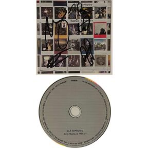 Athlon Sports CTBL-032203 Old Dominion مُوقع 2021 Time Tequila & Therapy CD ماثيو رامزي - تريفور روزن - براد - ويت - جيف - COA in Kuwait