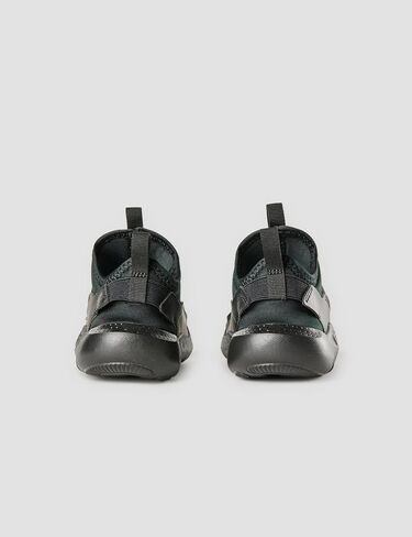 Nike Unisex-Child Flex Runner 4 Running Shoe in Saudi Arabia