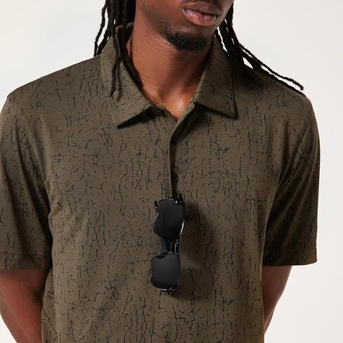 Oakley Men's Resist Jacquard Polo in Saudi Arabia