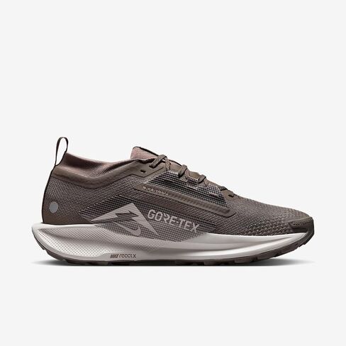 Nike Men's Pegasus Trail 5 Gore-tex Sneaker in Saudi Arabia