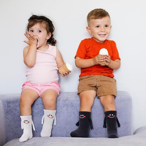 Magnetic Holding Hands Socks, Cute Puppy Dog Novelty Funny Magnetic Mid-Tube Unisex Socks for Dog Lover Gifts in Saudi Arabia