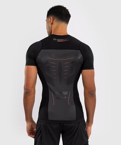 فينوم رجال الأكمام القصيرة rashguard in Saudi Arabia