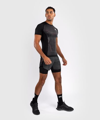 فينوم رجال الأكمام القصيرة rashguard in Saudi Arabia