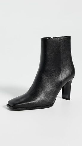 Staud Women's Hendrix Boots in Saudi Arabia