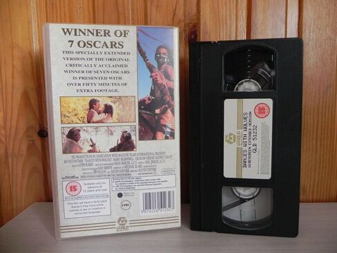 الرقص مع الذئاب [VHS] in Saudi Arabia