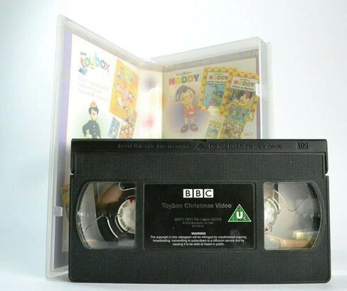 Tom Sawyer [VHS] in Saudi Arabia