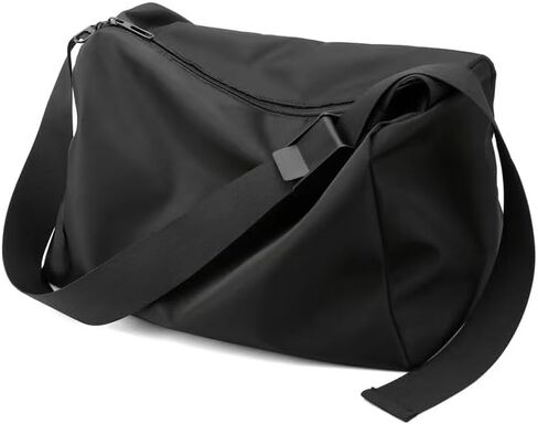 sports shoulder bagfashionable large capacity simplelightweightwaterprooftravel and fitness bagportable casual crossbody bag in Saudi Arabia