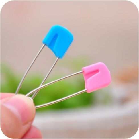 500 Pcs Safety Pins 2.1 Inch Plastic Head Diaper Pins with Safety Lock Closure Stainless Steel Saliva Towel Pins Triangle Towel Safety Pins in Saudi Arabia