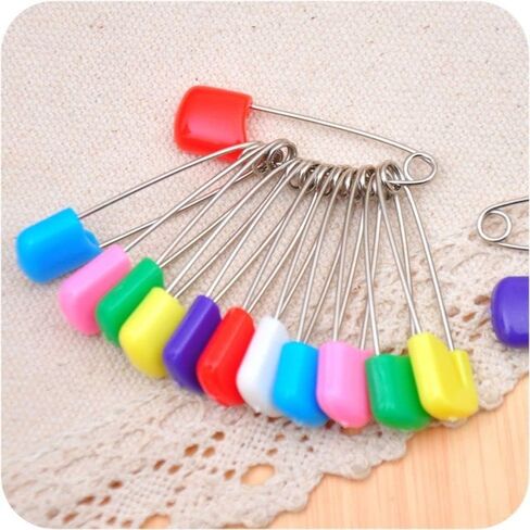 500 Pcs Safety Pins 2.1 Inch Plastic Head Diaper Pins with Safety Lock Closure Stainless Steel Saliva Towel Pins Triangle Towel Safety Pins in Saudi Arabia
