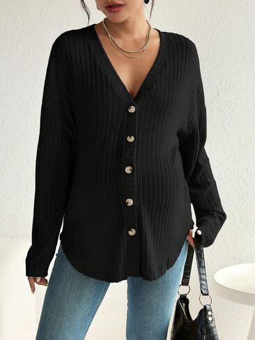 تي شيرت نسائي من COZYEASE بأزرار سفلية للحوامل وأكتاف منسدلة ورقبة على شكل حرف V in Kuwait