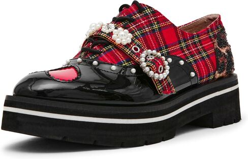 Betsey Johnson Women's Simonee Oxford Flat in Kuwait