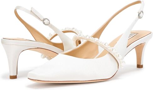 Badgley Mischka Women's Gretel Pump in Saudi Arabia