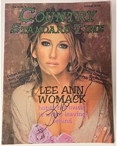 Athlon Sports CTBL-031061 Lee Ann Womack Signed 2002 Country Standard Time Full Magazine in Saudi Arabia