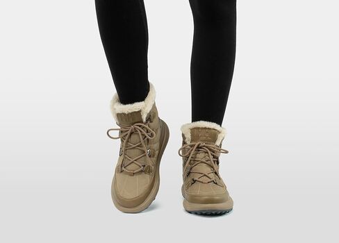 Helly-Hansen Willetta 2 Mid Women's Waterproof Insulated Snow Boot with Faux Fur Lining, Durable Winter Footwear in Saudi Arabia