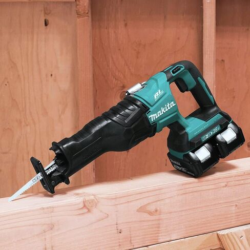 Makita XRJ06PT-R 18V X2 (36V) LXT Brushless Lithium-Ion Cordless Reciprocating Saw Kit with 2 Batteries (5 Ah) (Renewed) in Saudi Arabia