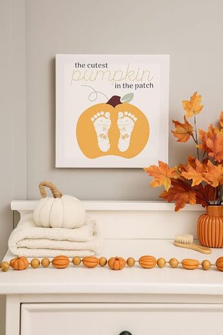 إطار تذكاري من Kate & Milo My Little Pumpkin Baby، ديكورات عيد الهالوين الأول للطفل، ديكورات حضانة الخريف in Kuwait