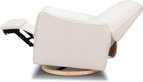أعمال الحضانة الخاصة بمقعد Babyletto Sunday Power والطائرة الشراعية الدوارة في Chai Shearling، الحاصلة على شهادة Greenguard Gold وCertiPUR-US® in Kuwait