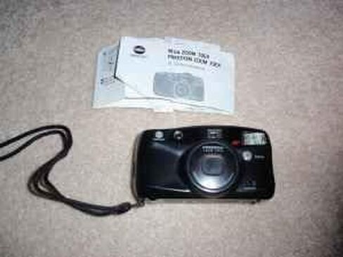 Minolta Freedom Zoom Minolta Lens zoom 35-70mm Macro AF 35mm Film Camera (Renewed) in Saudi Arabia