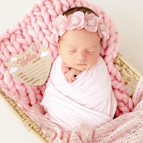 Hello World Newborn Sign, Heart Shape Basswood Newborn Birth Name Sign Welcome New Baby Announcement Board for Nursery Home Decor Decorations Baby Shower Gifts (Hot Air Balloons) in Saudi Arabia
