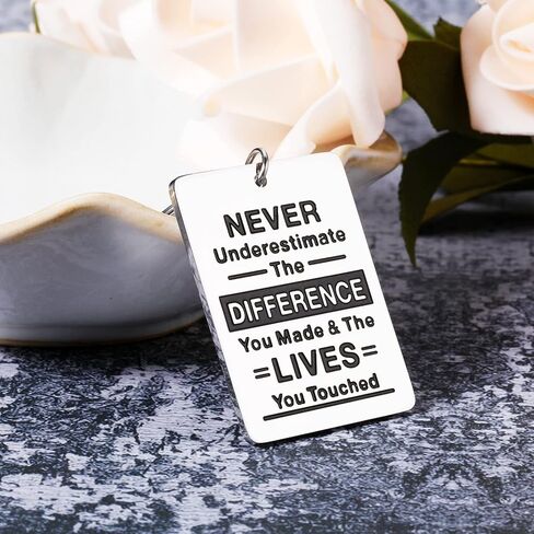 Thank You Christmas Gifts for Coworker Employee Teacher Appreciation Inspirational Keychain for Women Men Going Away from Boss Colleague Goodbye Farewell Office Retirement Gift for Friends Jewelry in Kuwait