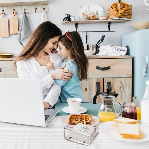 حامل مناديل كوكتيل أكريليك مصمم بدقة مقاس 5x5 بوصة لحامل مناديل البار - حامل مناديل موفر للمساحة وحامل مناديل مربع للطاولة - حامل مناديل كوكتيل للمناديل الورقية in Kuwait