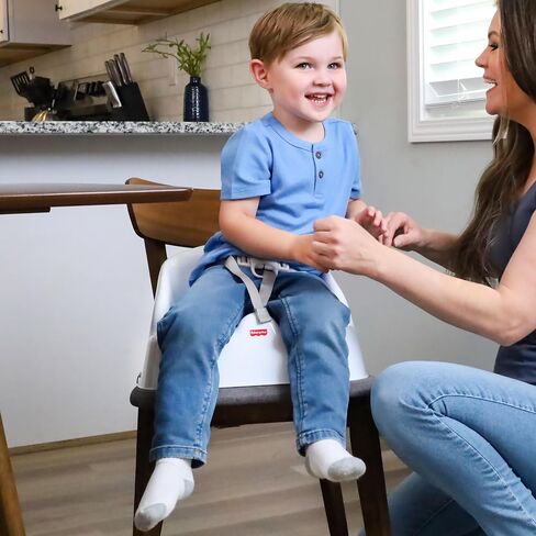 مقعد معزز من Fisher-Price™، كرسي طعام خفيف الوزن ومحمول للأطفال الصغار الذين تزيد أعمارهم عن 12 شهرًا in Saudi Arabia