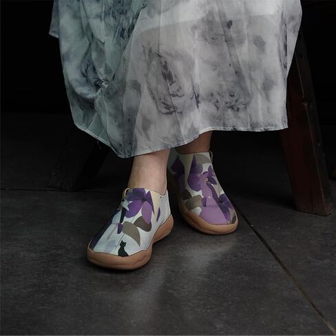 Women's Casual Sports Shoes, Daily Commuting Loafers, Lightweight Slip-on Sports Shoes in Saudi Arabia