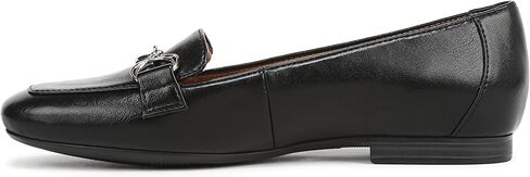 Naturalizer Women's Kamryn Loafer in Saudi Arabia