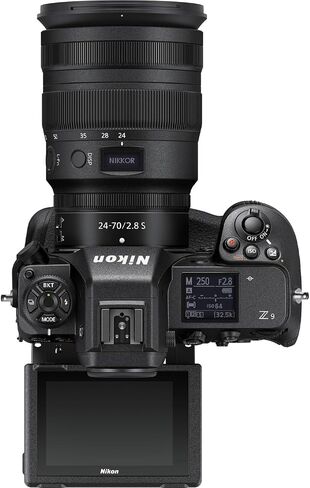 كاميرا Nikon Z9 بدون مرآة مع عدسة Nikon NIKKOR Z مقاس 24-70 مم f/4 S + قطعتين ذاكرة 128 جيجابايت + ضوء LED + حقيبة كاميرا + حامل ثلاثي القوائم + المزيد (حزمة 31 قطعة) (متجددة) in Saudi Arabia
