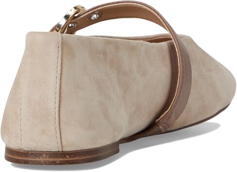 ستيف مادن لوسيا للسيدات in Kuwait