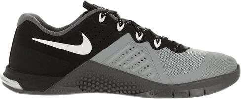 حذاء رياضي نسائي من Nike Metcon 2 بطول الكاحل in Kuwait