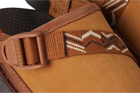 Chaco Women's Canyon Clog Leather in Saudi Arabia