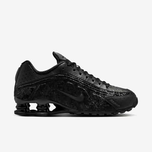 Nike Shox R4 Women's Shoes (HV0934-002, Black/Dark Smoke Grey) in Saudi Arabia