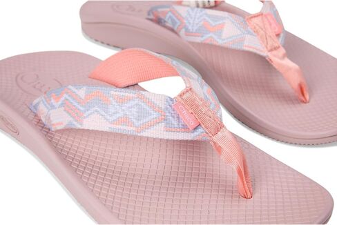 Chaco Women's Classic FLIP Sandal, Paddle Lilac Blush, 8 in Saudi Arabia