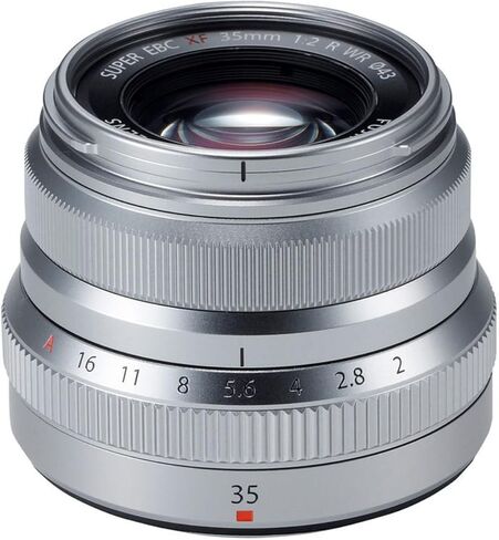 عدسة Fujifilm XF مقاس 35 مم f/2 R WR، فضية، حزمة مع طقم مرشح 43 مم، حقيبة عدسة، طقم تنظيف، حبل غطاء العدسة، مجموعة برامج الكمبيوتر in Kuwait