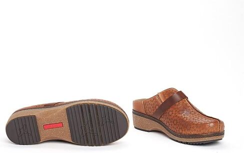 PIKOLINOS Granada NAW0W-3656C1 Women's Clogs in Saudi Arabia