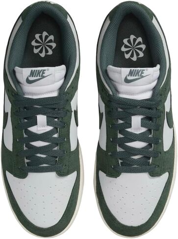 حذاء Nike Dunk Low للنساء (HJ7673-002، فوتون داست/شراع/أبيض/أخضر عتيق) مقاس 9 in Saudi Arabia