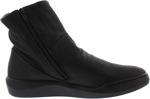 أحذية الكاحل النسائية من Softinos in Kuwait